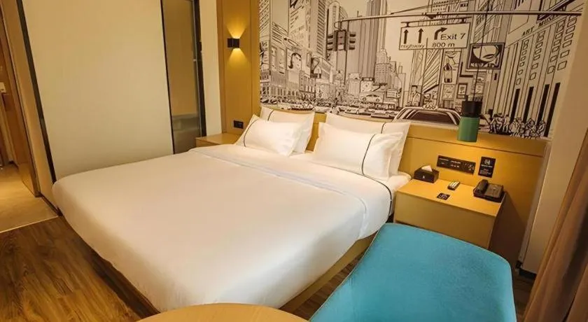 Bed in City Comfort Inn Yangjiang High-tech Zone Pinggang