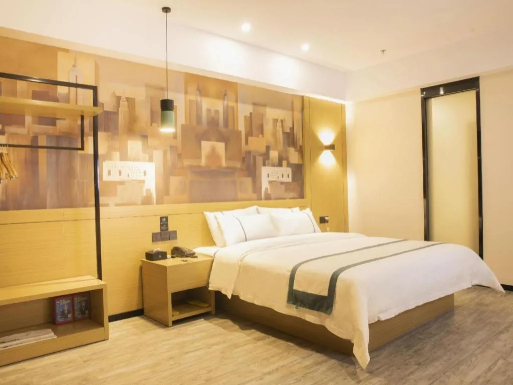 Bed in City Comfort Inn Yangjiang High-tech Zone Pinggang