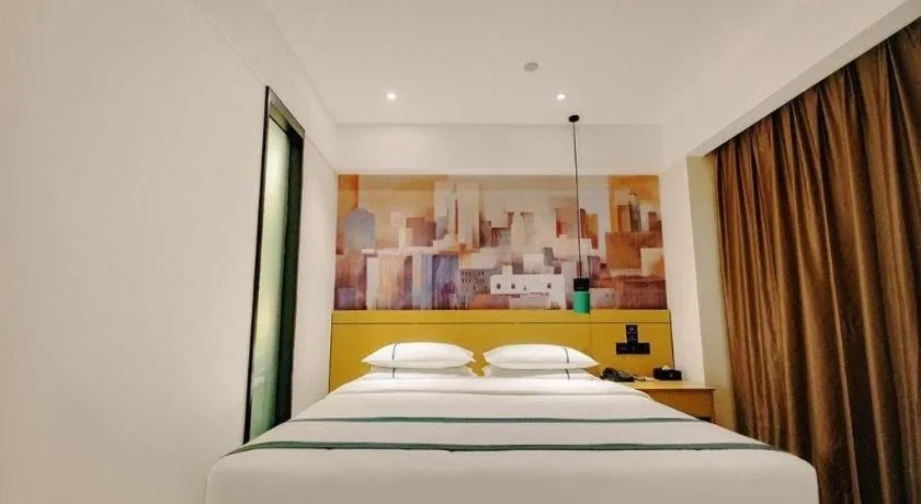 Bed in City Comfort Inn Dali High-speed Railway Station Erhai Park