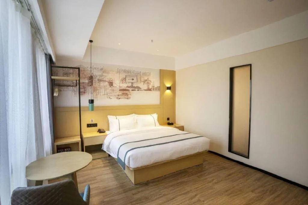 Bed in City Comfort Inn Dali High-speed Railway Station Erhai Park