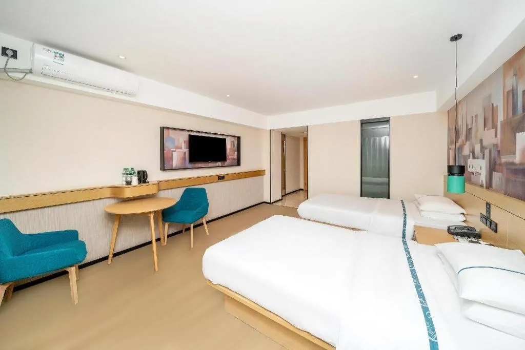 Bed in City Comfort Inn Dali High-speed Railway Station Erhai Park