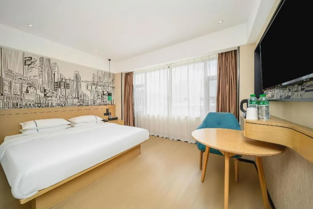 Bed in City Comfort Inn Dali High-speed Railway Station Erhai Park