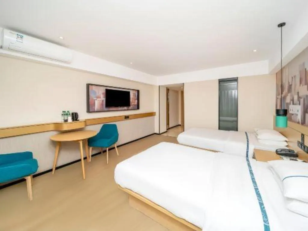 Bed in City Comfort Inn Dali High-speed Railway Station Erhai Park