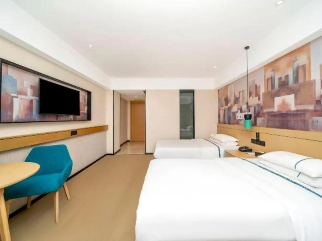 Bed in City Comfort Inn Dali High-speed Railway Station Erhai Park