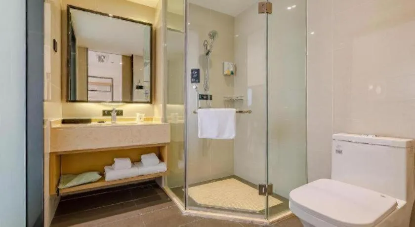 City Comfort Inn Chengdu Wenjiang Zhujiang Square Guanghua Park Metro Station