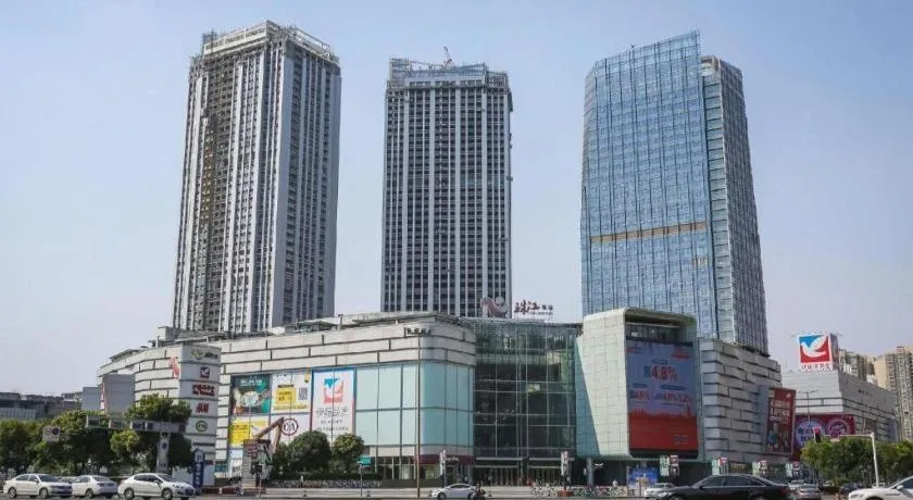 City Comfort Inn Chengdu Wenjiang Zhujiang Square Guanghua Park Metro Station