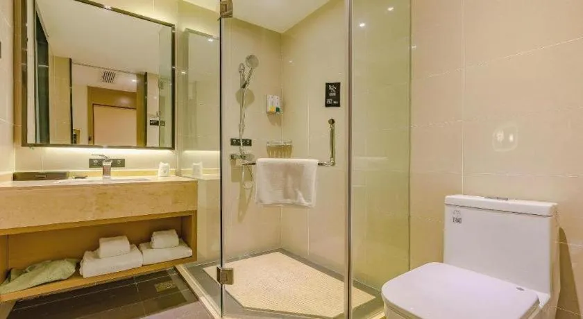 City Comfort Inn Chengdu Wenjiang Zhujiang Square Guanghua Park Metro Station