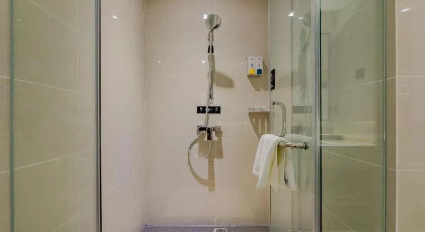 City Comfort Inn Chengdu Wenjiang Zhujiang Square Guanghua Park Metro Station