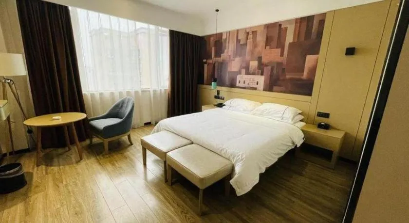 Bed in City Comfort Inn Chengdu Wenjiang Zhujiang Square Guanghua Park Metro Station