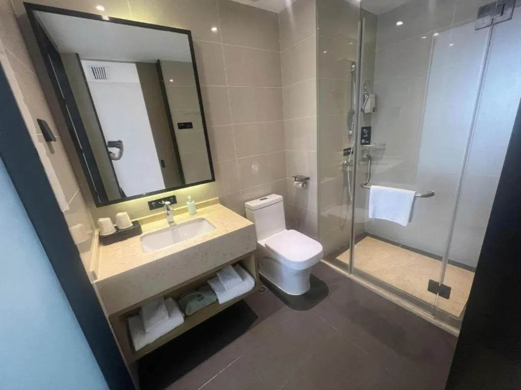 City Comfort Inn Chengdu Wenjiang Zhujiang Square Guanghua Park Metro Station