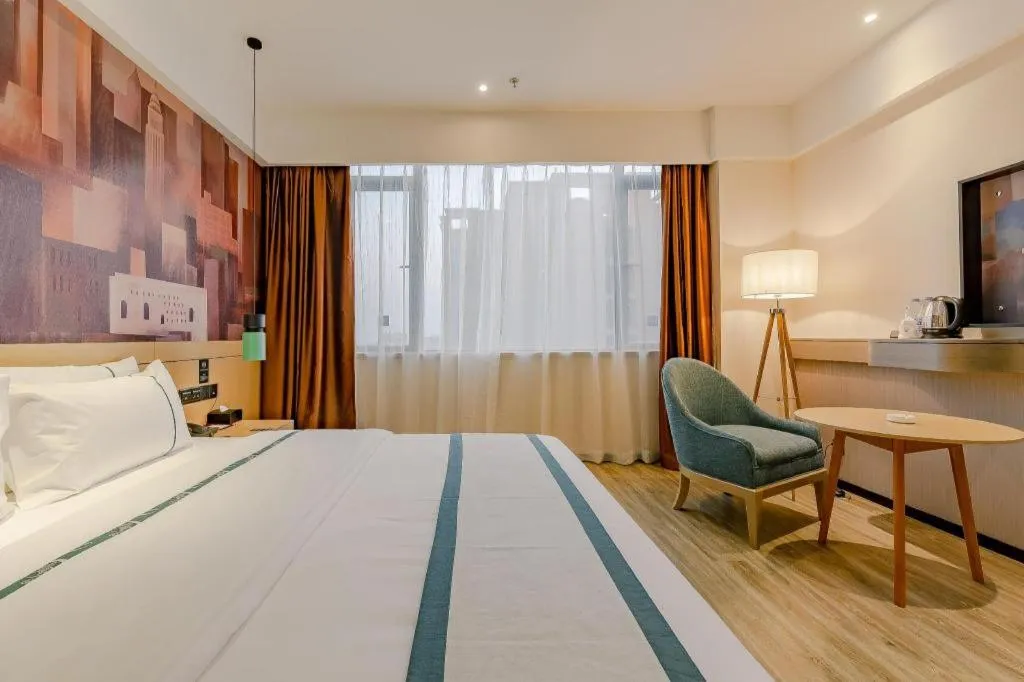 Bed in City Comfort Inn Chengdu Wenjiang Zhujiang Square Guanghua Park Metro Station