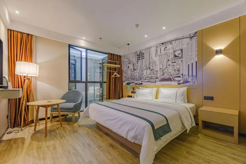 Bed in City Comfort Inn Chengdu Wenjiang Zhujiang Square Guanghua Park Metro Station