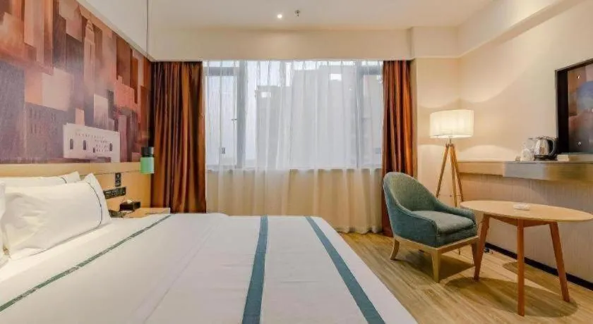 Bed in City Comfort Inn Chengdu Wenjiang Zhujiang Square Guanghua Park Metro Station