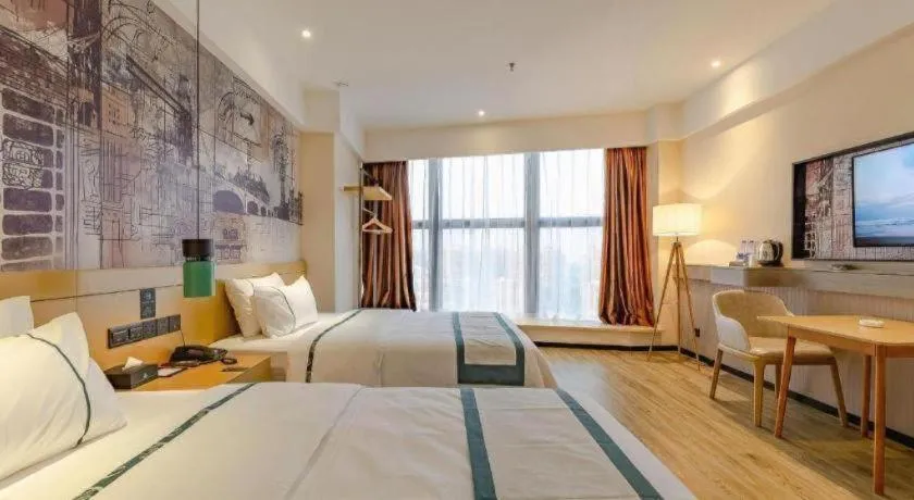 Bed in City Comfort Inn Chengdu Wenjiang Zhujiang Square Guanghua Park Metro Station