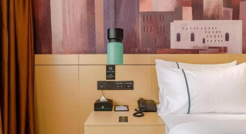 Bed in City Comfort Inn Chengdu Wenjiang Zhujiang Square Guanghua Park Metro Station