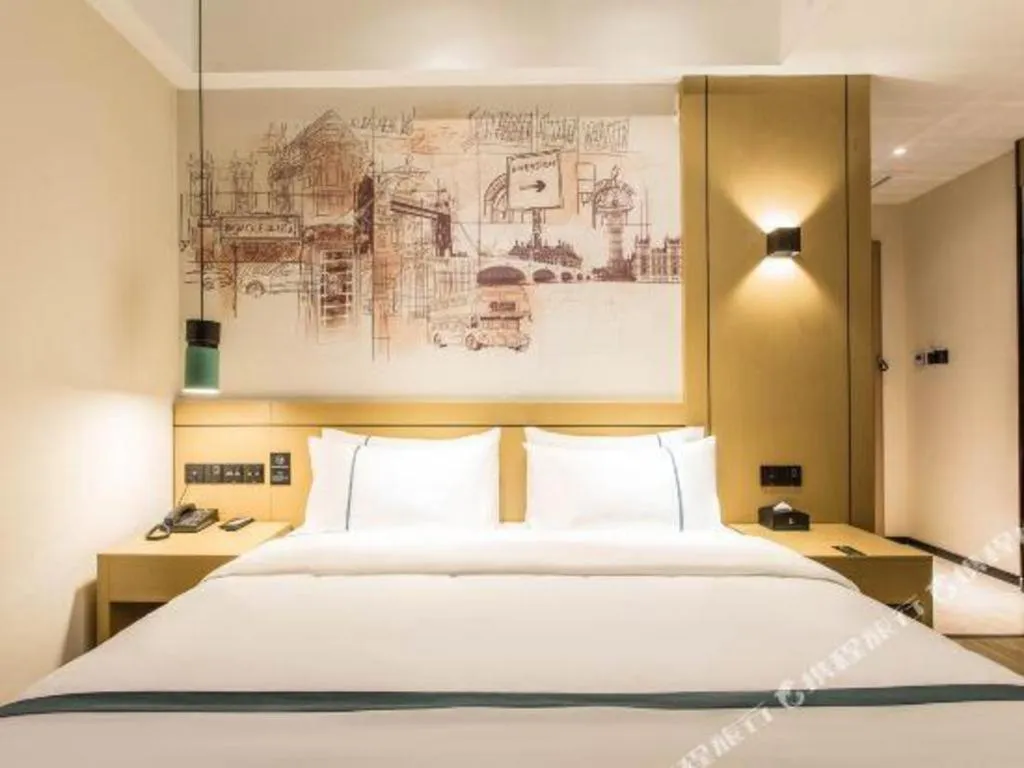 Bed in City Comfort Inn Liuzhou Liucheng