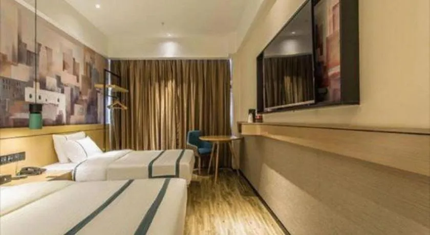 Bed in City Comfort Inn Liuzhou Liucheng