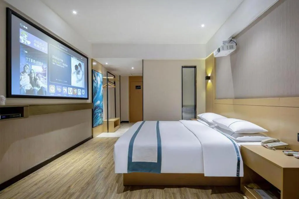 Bed in City Comfort Inn Liuzhou Longtan Park Ma'anshan Baiyun
