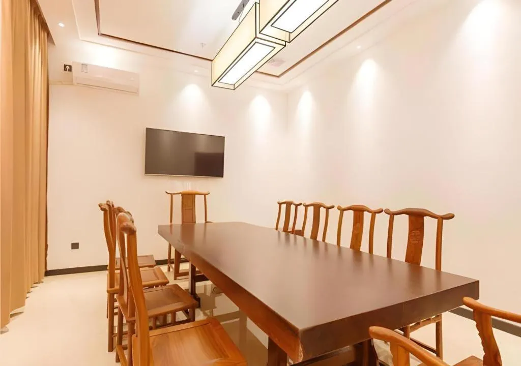 City Comfort Inn Liuzhou Longtan Park Ma'anshan Baiyun