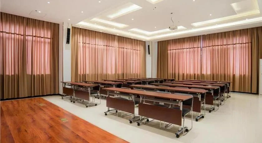 City Comfort Inn Liuzhou Longtan Park Ma'anshan Baiyun