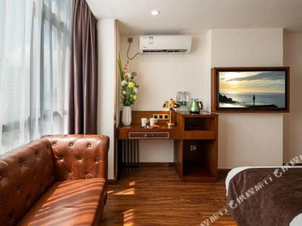 James Joyce Coffetel Guilin Railway Station Xiangbi Mountain Liangjiang Sihu Wharf