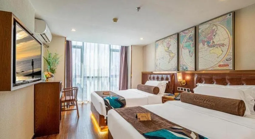 Bed in James Joyce Coffetel Guilin Railway Station Xiangbi Mountain Liangjiang Sihu Wharf