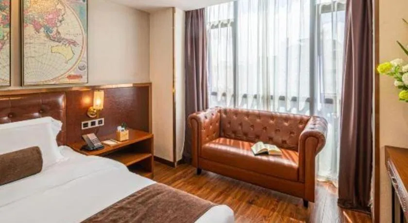 Bed in James Joyce Coffetel Guilin Railway Station Xiangbi Mountain Liangjiang Sihu Wharf