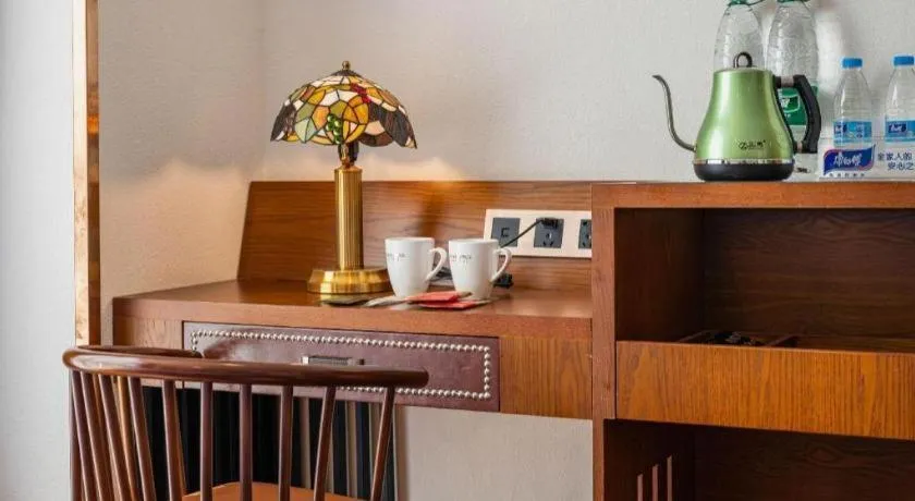 James Joyce Coffetel Guilin Railway Station Xiangbi Mountain Liangjiang Sihu Wharf