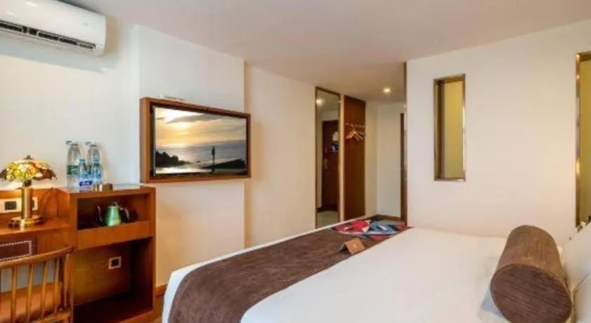 Bed in James Joyce Coffetel Guilin Railway Station Xiangbi Mountain Liangjiang Sihu Wharf