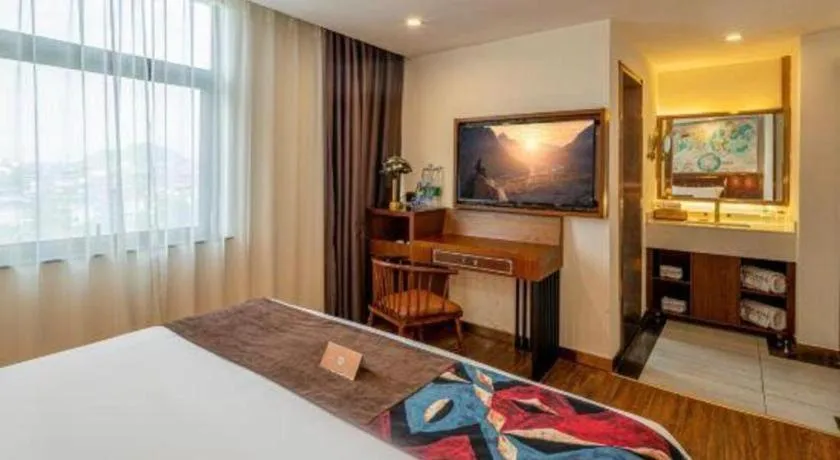 Bed in James Joyce Coffetel Guilin Railway Station Xiangbi Mountain Liangjiang Sihu Wharf