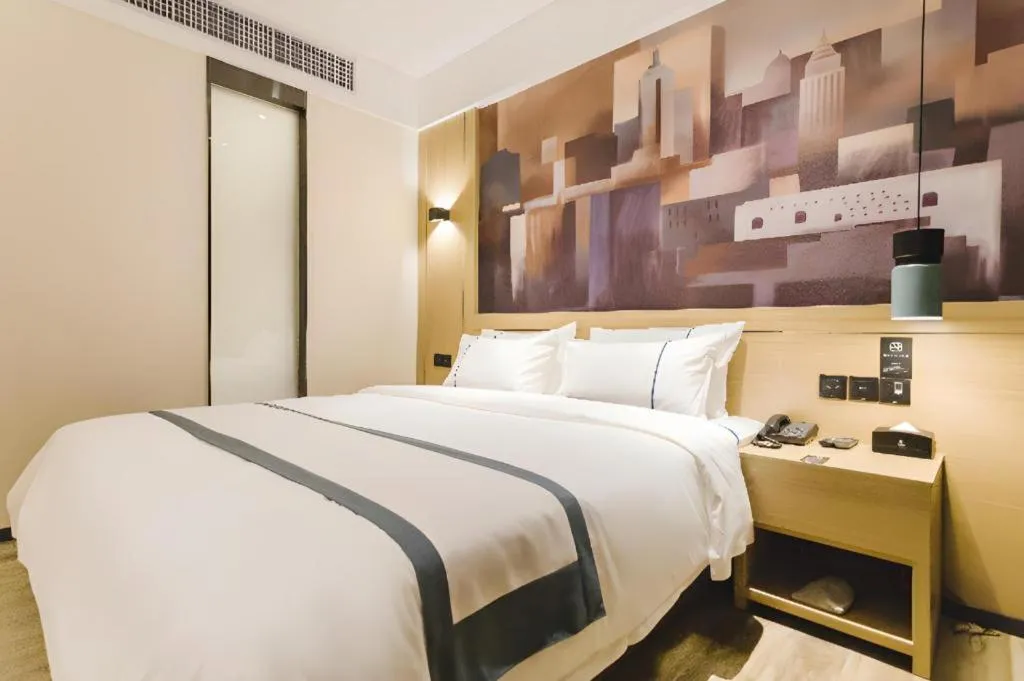 Bed in City Comfort Inn Foshan Sanshui Datang