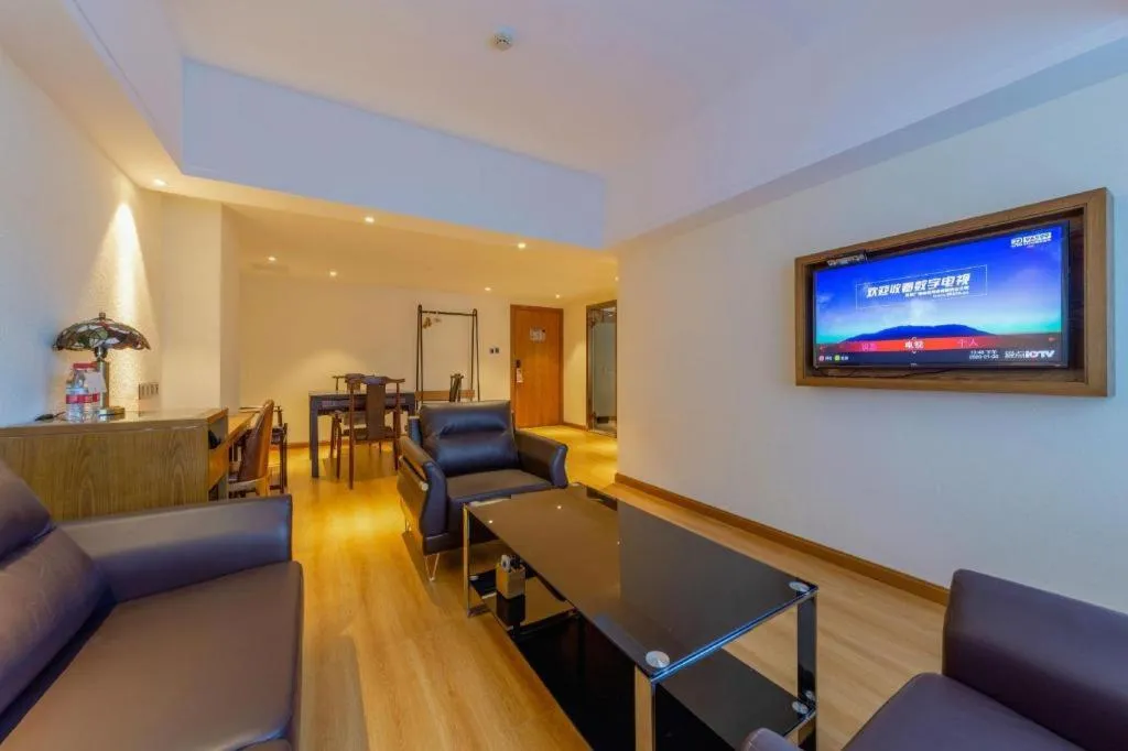 James Joyce Coffetel Kunming Railway Station Huancheng Nan Road Metro Station