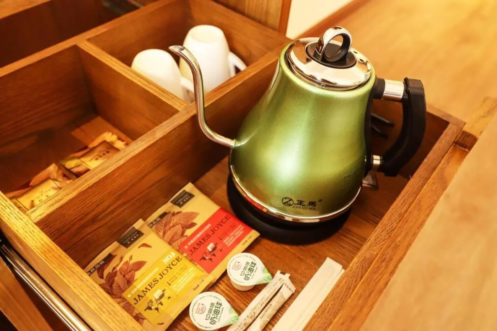 James Joyce Coffetel Kunming Railway Station Huancheng Nan Road Metro Station