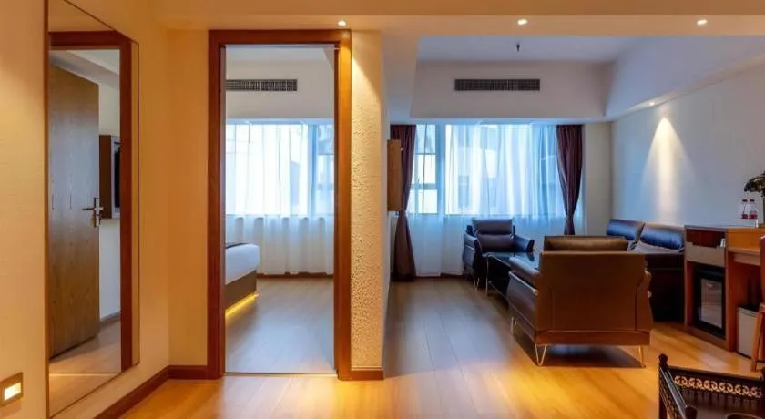 Bed in James Joyce Coffetel Kunming Railway Station Huancheng Nan Road Metro Station