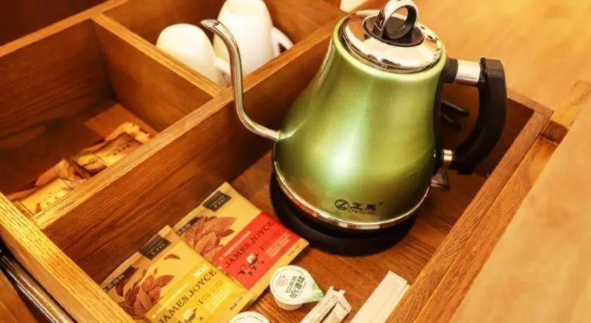 James Joyce Coffetel Kunming Railway Station Huancheng Nan Road Metro Station