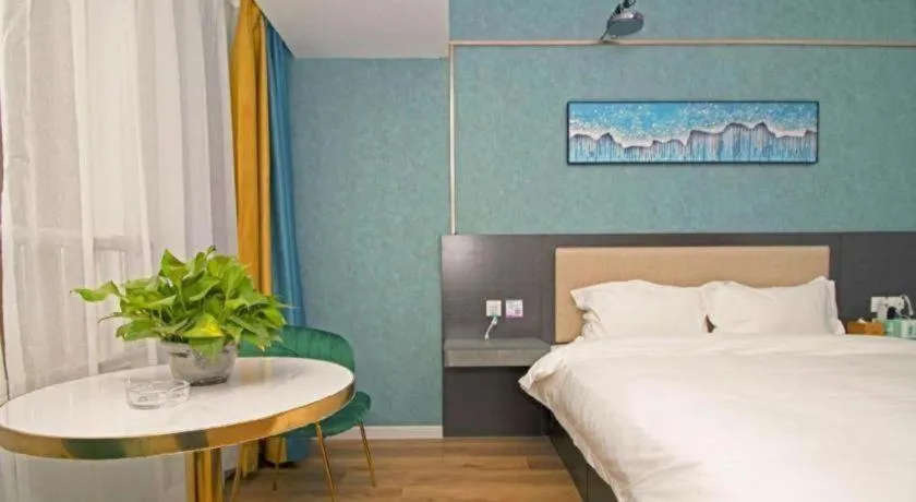 Bed in PAI Hotel Xi'an Kunming Road Hancheng South Road Metro Station