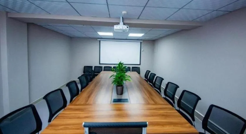 Jinjiang Inn Select Shihezi East Ring Road