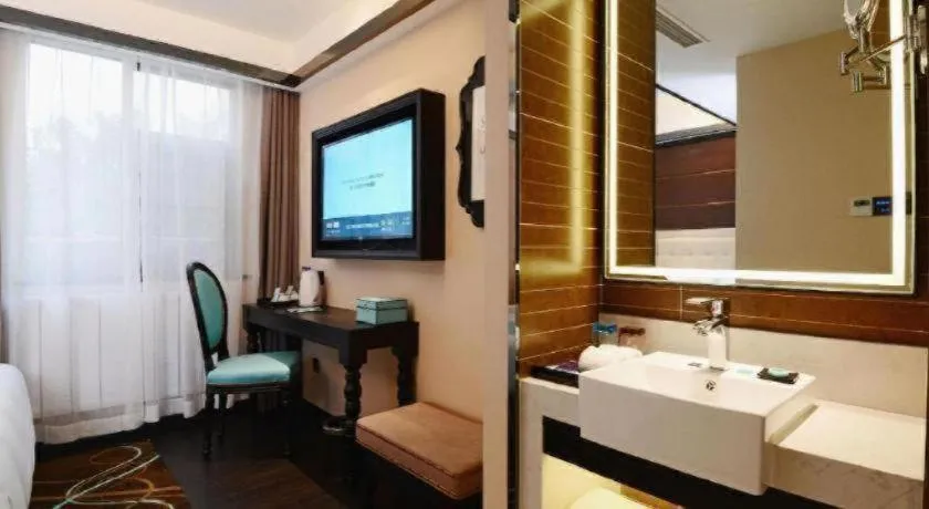 Xana Hotelle Xi'an Zhonglou, Huimin Street Metro Station