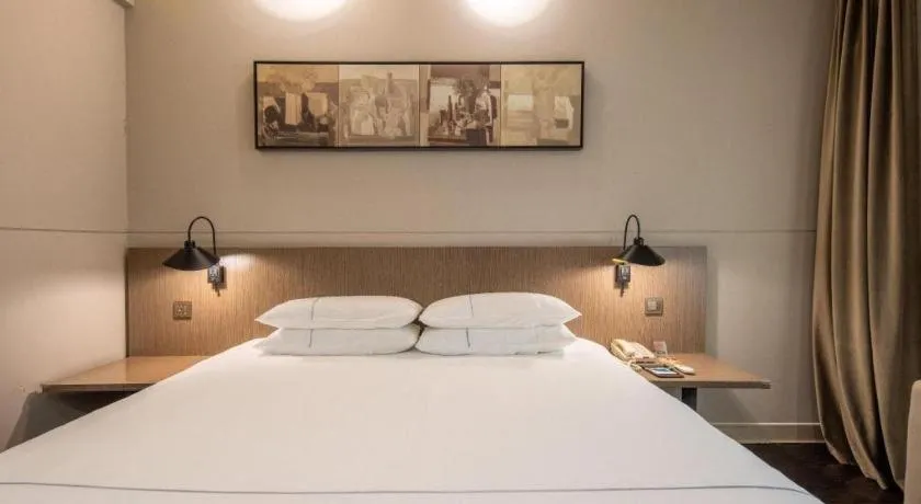 Bed in Jinjiang Inn Select Heze Wanxiang Plaza Guiling Road