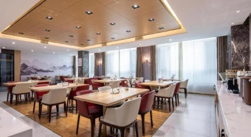 Jinjiang Inn Select Heze Wanxiang Plaza Guiling Road