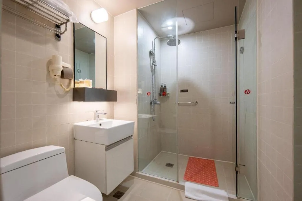 Jinjiang Inn Select Heze Wanxiang Plaza Guiling Road