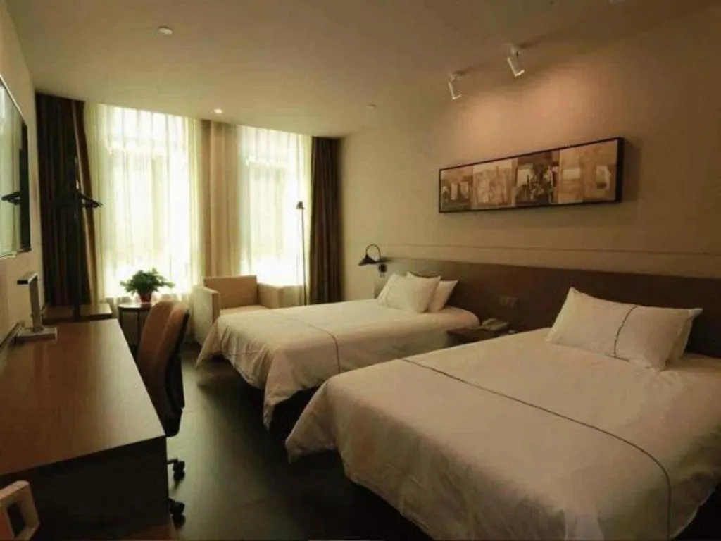 Bed in Jinjiang Inn Select Heze Wanxiang Plaza Guiling Road