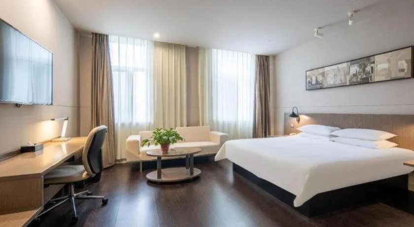 Bed in Jinjiang Inn Select Heze Wanxiang Plaza Guiling Road