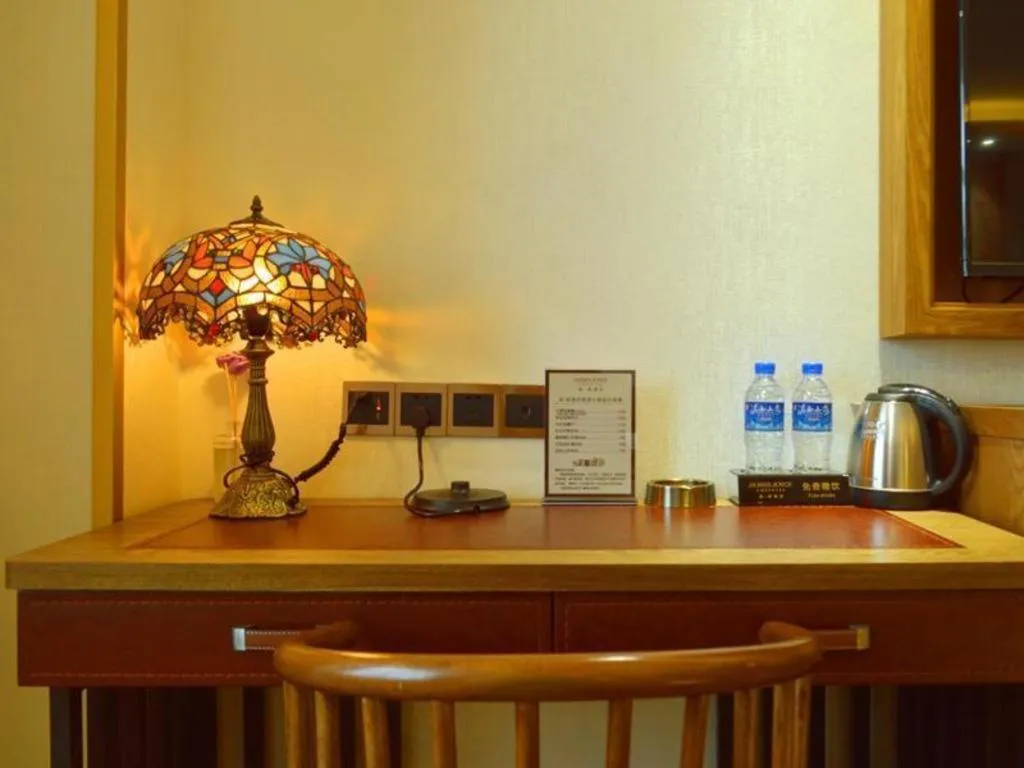 James Joyce Coffetel Lijiang Ancient City Dashuiche