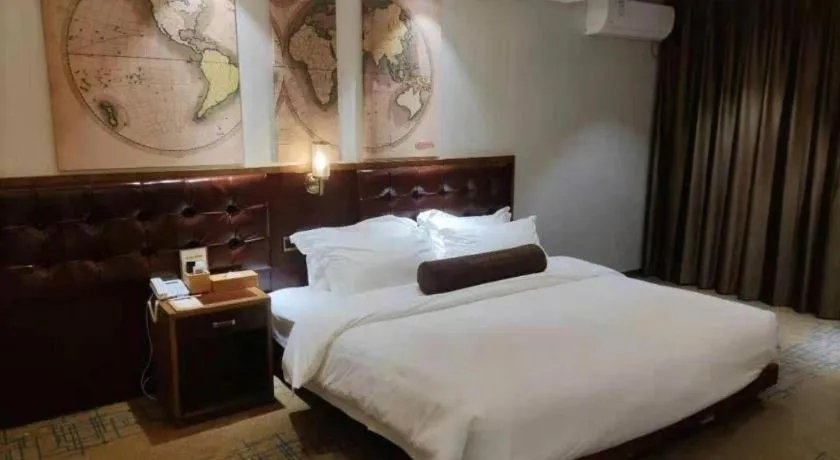 Bed in James Joyce Coffetel Lijiang Ancient City Dashuiche