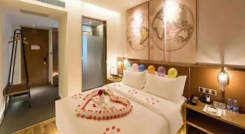 Bed in James Joyce Coffetel Beijing Tongzhou Guoyuan Metro Station