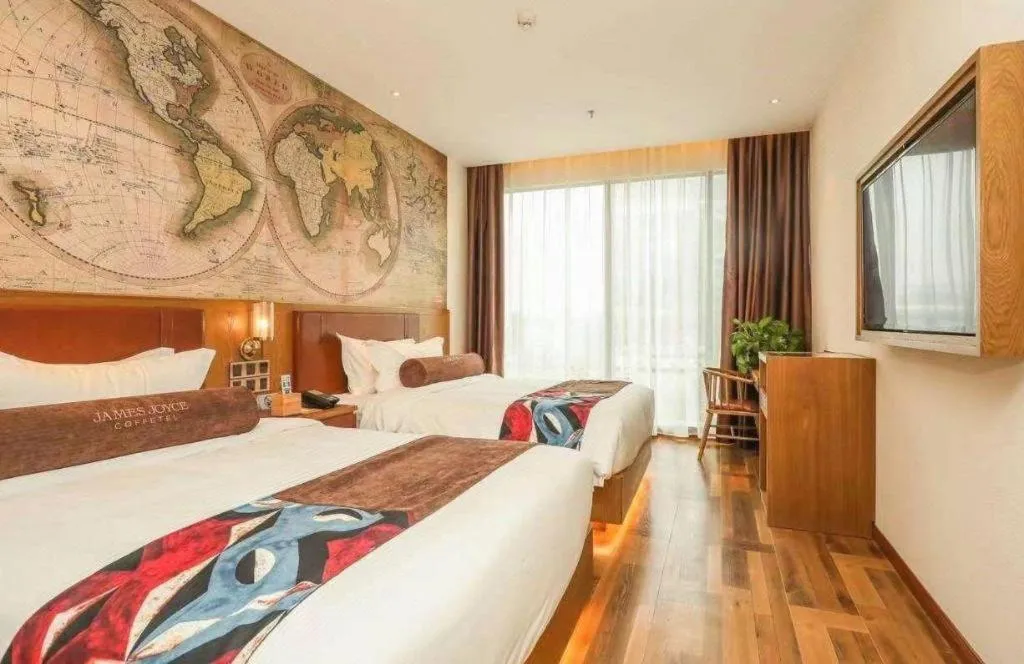 Bed in James Joyce Coffetel Beijing Tongzhou Guoyuan Metro Station