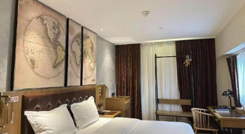 Bed in James Joyce Coffetel Beijing Tongzhou Guoyuan Metro Station