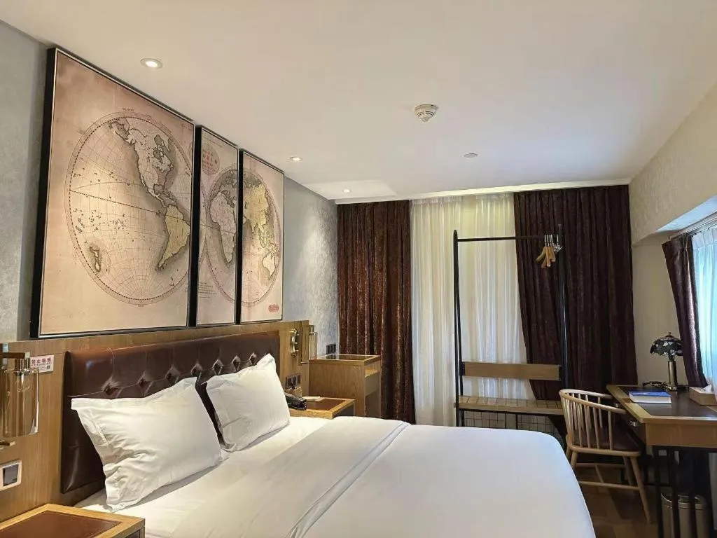 Bed in James Joyce Coffetel Beijing Tongzhou Guoyuan Metro Station