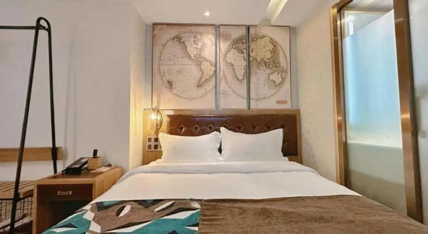 Bed in James Joyce Coffetel Beijing Tongzhou Guoyuan Metro Station